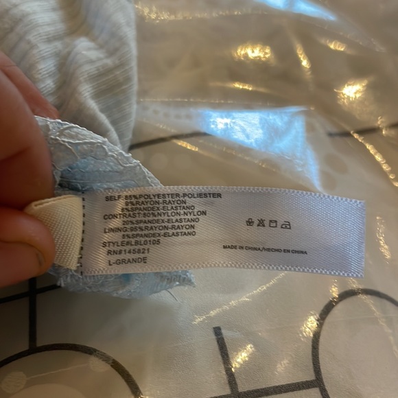 Light Sky Blue LACE BRALETTE IN light Blue - Picture 8 of 9